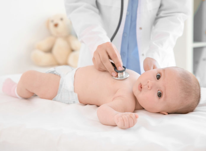 Puls und Atmung bei Babys und Kindern
