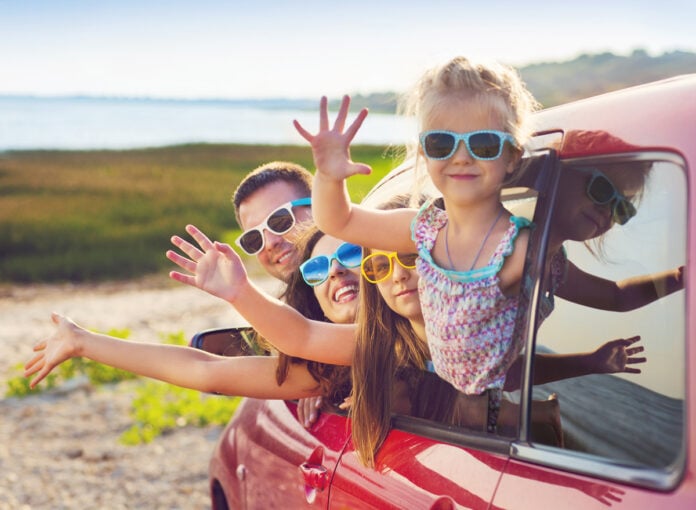 Familienurlaub mit dem Auto macht Spaß