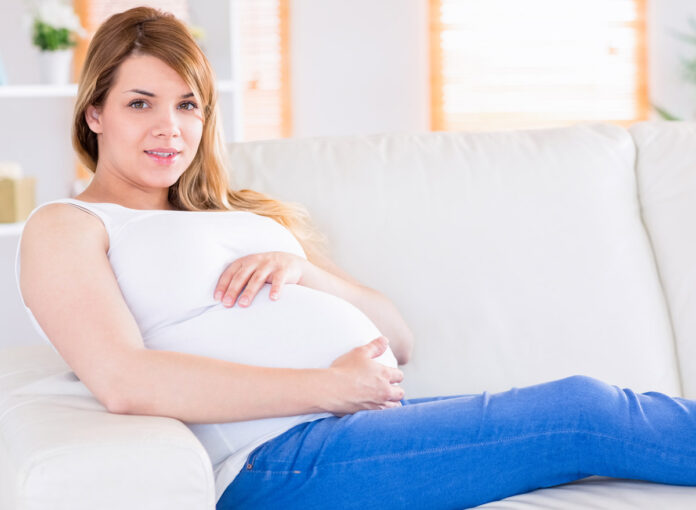 Manche Frauen bekommen Beschäftigungsverbot in der Schwangerschaft